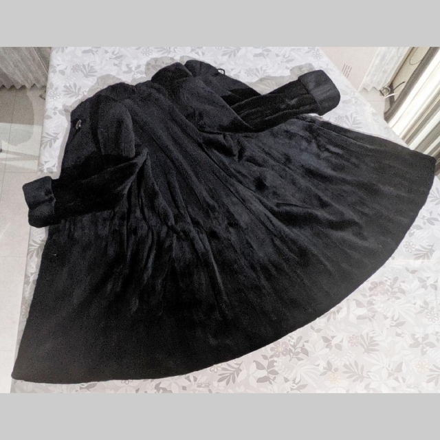 エンバ☆シェアードラビットファーコートほぼ黒ネイビー☆上質品種のレッキス美品です レディースのジャケット/アウター(毛皮/ファーコート)の商品写真