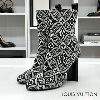 ヴィトン(LOUIS VUITTON) キャンバス ブーツ(レディース)の通販 81点