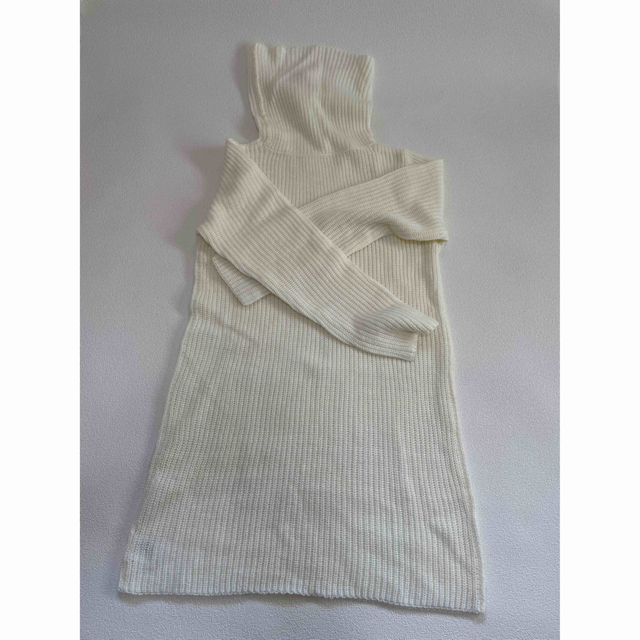 INGNI First(イングファースト)のfirst ファーストのロングニット　白 キッズ/ベビー/マタニティのキッズ服女の子用(90cm~)(ニット)の商品写真