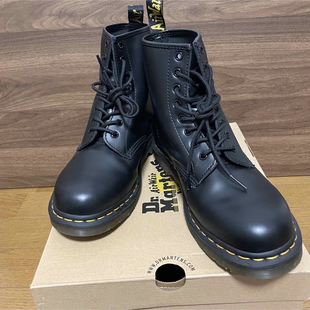 Dr.Martens ドクターマーチン　8ホール