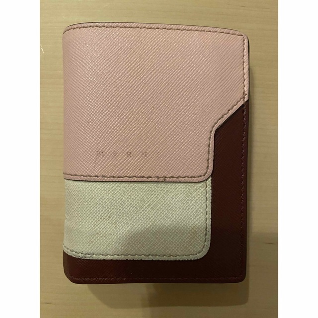 Marni(マルニ)のTNK様専用　MARNI  マルニ　バイフォールドウォレット　ピンク　財布 レディースのファッション小物(財布)の商品写真
