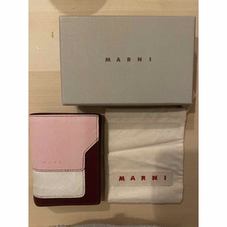 マルニ(Marni)のTNK様専用　MARNI  マルニ　バイフォールドウォレット　ピンク　財布(財布)