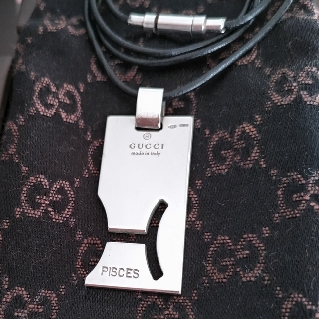 Gucci(グッチ)のGUCCI ネックレス メンズのアクセサリー(ネックレス)の商品写真