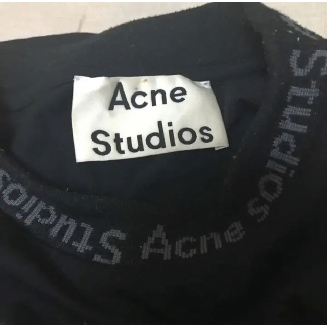 Acne Studios アクネ Tシャツ