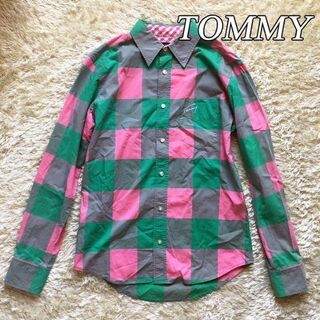 トミー(TOMMY)のTOMMY トミー マルチカラー チェックシャツ M ワンポイントロゴ刺しゅう(シャツ)