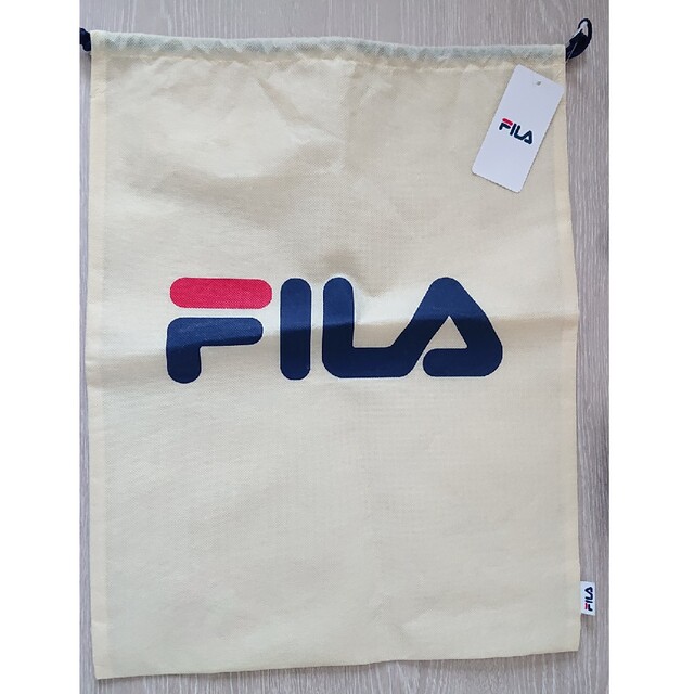 FILA(フィラ)のFILA フィラ ロゴあり 大判 巾着 バッグ スポーツ/アウトドアのスポーツ/アウトドア その他(その他)の商品写真