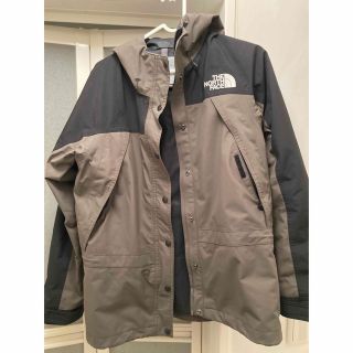 ザノースフェイス(THE NORTH FACE)の【美品、正規品】THE NORTHFACE カーキ　ジャケット(ブルゾン)