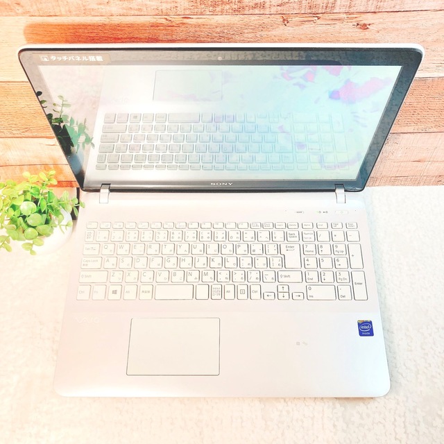 VAIO(バイオ)のVAIO✨大画面液晶キレイ✨タッチパネル搭載❣️WEBカメラ❣️白ノートパソコン スマホ/家電/カメラのPC/タブレット(ノートPC)の商品写真