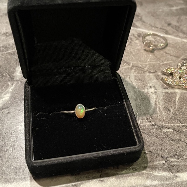 オパールリング💍ㅤㅤㅤㅤㅤㅤㅤㅤㅤㅤㅤㅤㅤ【最終お値下げ】 レディースのアクセサリー(リング(指輪))の商品写真