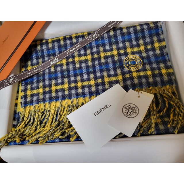 訳あり】 GUCCI グリッタースカーフ スター柄 グリッタースカーフ