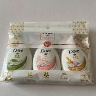 ダヴ(Dove（Unilever）)のダヴ　ボディソープ3セット(ボディソープ/石鹸)