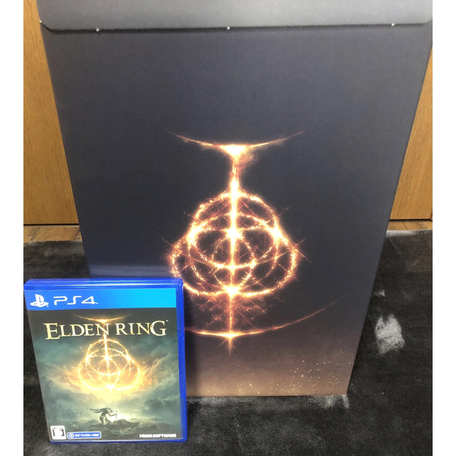 PlayStation4(プレイステーション4)の【PS4】ELDEN RING コレクターズエディション エンタメ/ホビーのゲームソフト/ゲーム機本体(家庭用ゲームソフト)の商品写真