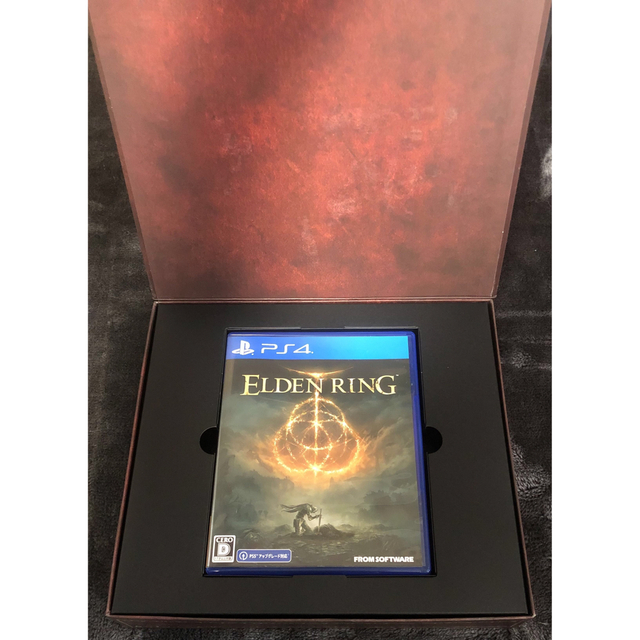 PlayStation4(プレイステーション4)の【PS4】ELDEN RING コレクターズエディション エンタメ/ホビーのゲームソフト/ゲーム機本体(家庭用ゲームソフト)の商品写真