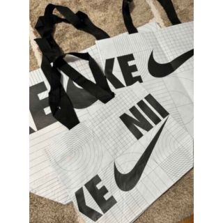 ナイキ(NIKE)のナイキ　韓国限定　エコバッグ　Sサイズ　Nike 明洞店限定(エコバッグ)