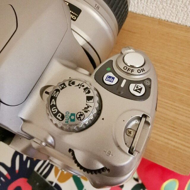 【ジャンク】Nikon D40☆ゴム部にべたつきあり 3
