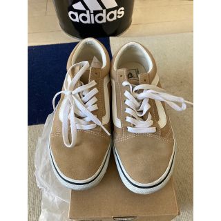 ヴァンズ(VANS)のvans オールドスクール　ベージュ　24.5cm(スニーカー)