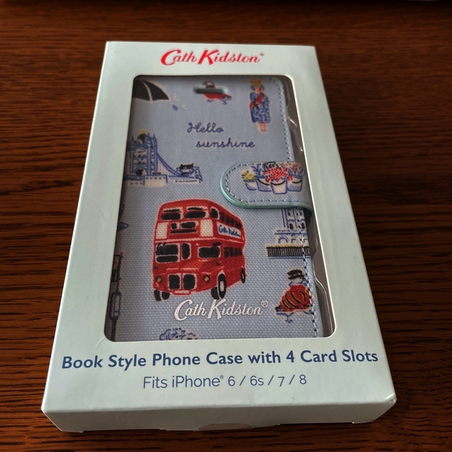 Cath Kidston(キャスキッドソン)の携帯ケース　 スマホ/家電/カメラのスマホアクセサリー(iPhoneケース)の商品写真