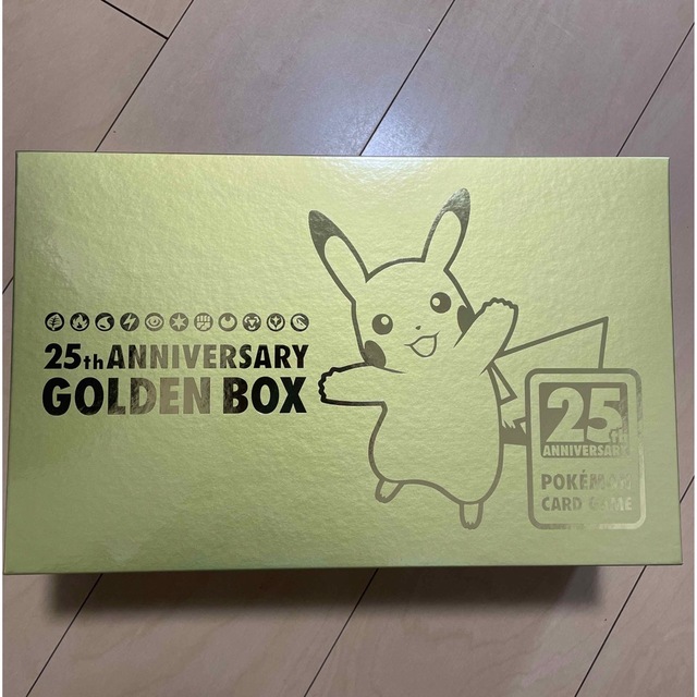 25th ANNIVERSARY GOLDEN BOXピカチュウ  デッキ以外