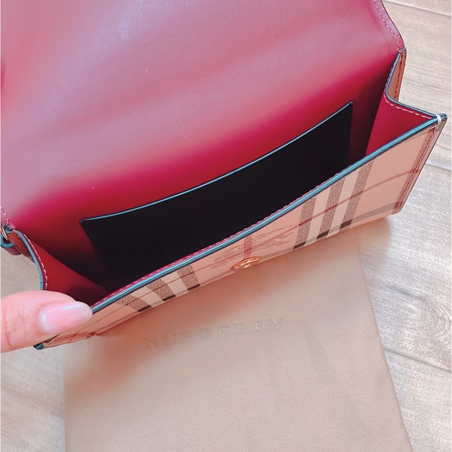 バーバリー Burberry 財布 長財布 ポシェット ハンドバッグ クラッチ バーバリー Burberry 財布 長財布 ポシェット ハンドバッグ クラッチ