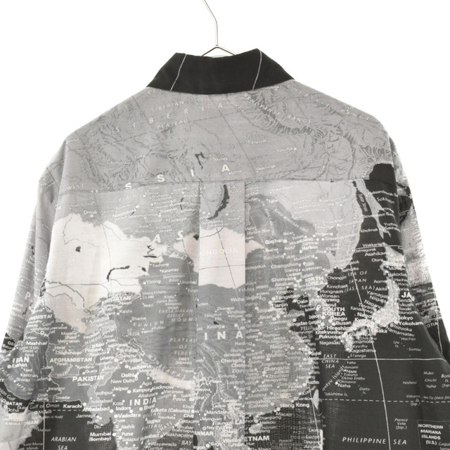 sacai(サカイ)のSacai サカイ 20SS Sacai World Map Shirt 20-02301M ワールドマップシャツ ブラック メンズのトップス(シャツ)の商品写真