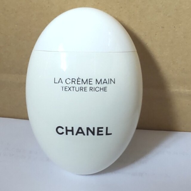 CHANEL(シャネル)のラ クレーム マン リッシュ コスメ/美容のボディケア(ハンドクリーム)の商品写真