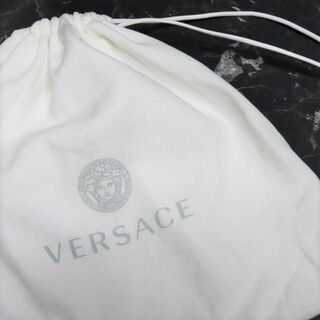 ヴェルサーチ(VERSACE)の新品VERSACE巾着袋ポーチヴェルサーチェメンズレディースバッグ白色ホワイト(その他)