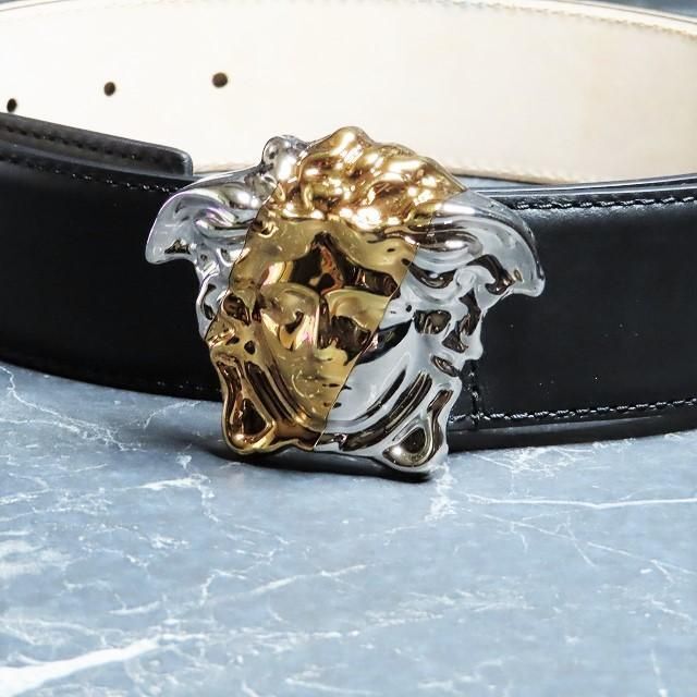 VERSACE - 未使用品VERSACEメドゥーサベルトレザーゴールド VERSACE - 未使用品VERSACEメドゥーサベルトレザーゴールド