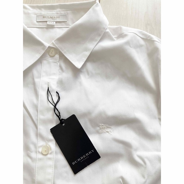 未使用 Burberry シャツ ブラウス 160cm # sasebo-jc.or.jp