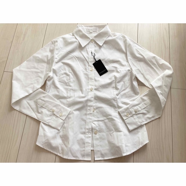 未使用 Burberry シャツ ブラウス 160cm # sasebo-jc.or.jp