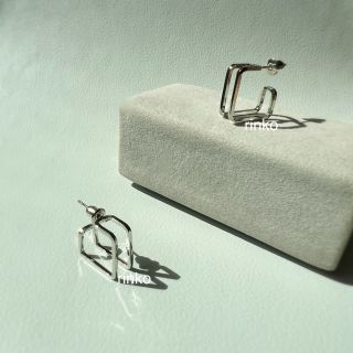 オープンスクエアピアス シルバー ドゥロワー トゥデイフル ステラハリウッド(ピアス)