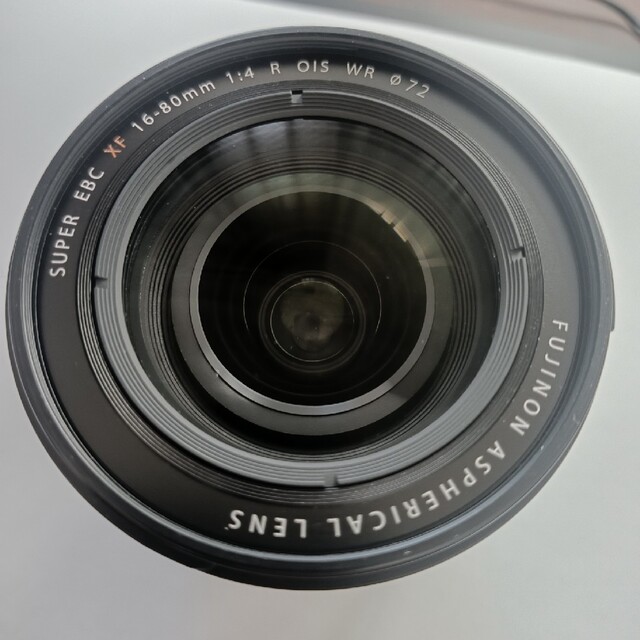 美品 フジノン XF 16-80mm F4 R OIS WR fujifilm スマホ/家電/カメラのカメラ(レンズ(ズーム))の商品写真