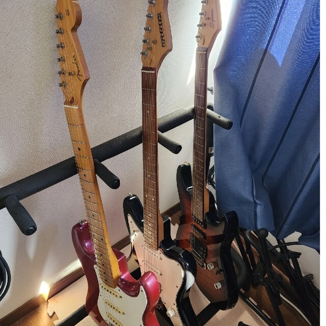 Fender(フェンダー)の【ジャンク品】ギターまとめ売り　フェンダー　フェルナンデス　スクワイヤー 楽器のギター(エレキギター)の商品写真