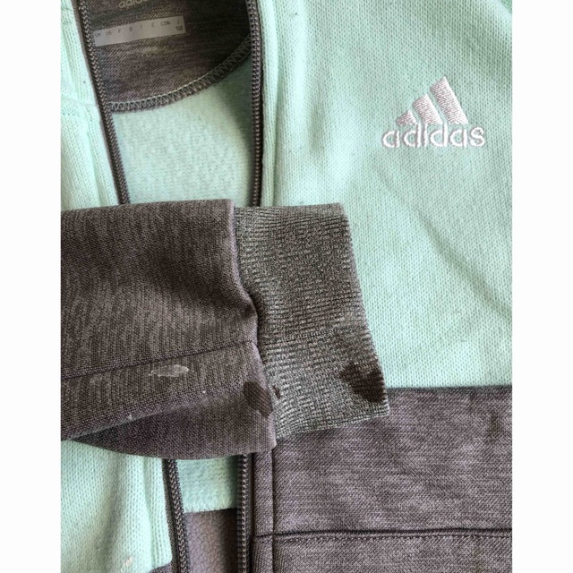 adidas(アディダス)の★値下げ【adidas アディダス】パーカー　キッズ　140cm キッズ/ベビー/マタニティのキッズ服男の子用(90cm~)(ジャケット/上着)の商品写真