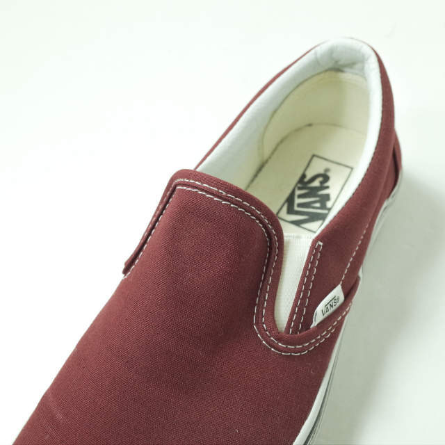 VANS(ヴァンズ)のVANS バンズ CLASSIC SLIP-ON クラシックスリッポン VN0A38F7OVK US9.5(27.5cm) MADDER BROWN/TRUE WHITE キャンバス スニーカー シューズ【中古】【VANS】 メンズの靴/シューズ(スニーカー)の商品写真