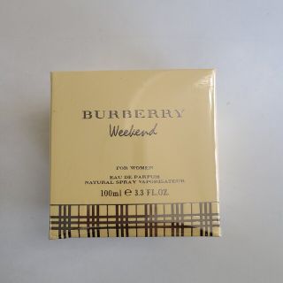 バーバリー(BURBERRY)の新品未開封☆BURBERRYバーバリーウィークエンドフォーウーマン100(香水(女性用))