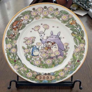 ノリタケ(Noritake)のトトロ　2001  廃盤　ノリタケ　お皿　ジブリ　イヤリープレート(食器)