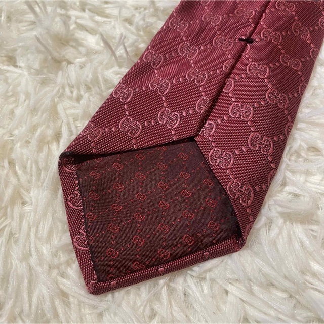 極美品✨ GUCCI グッチ ネクタイ GG柄 赤 最高級 シルク100% 商品の