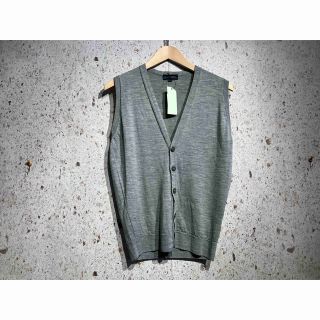 ジョンスメドレー(JOHN SMEDLEY)のジョンスメドレー　ニットベスト(ニット/セーター)