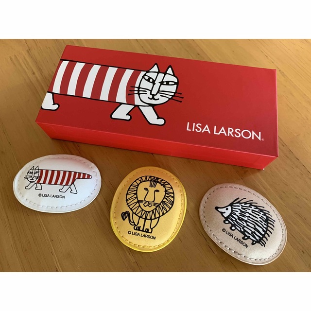 Lisa Larson(リサラーソン)のLISALARSON 4点セット　マグネット 、小箱 エンタメ/ホビーのおもちゃ/ぬいぐるみ(キャラクターグッズ)の商品写真