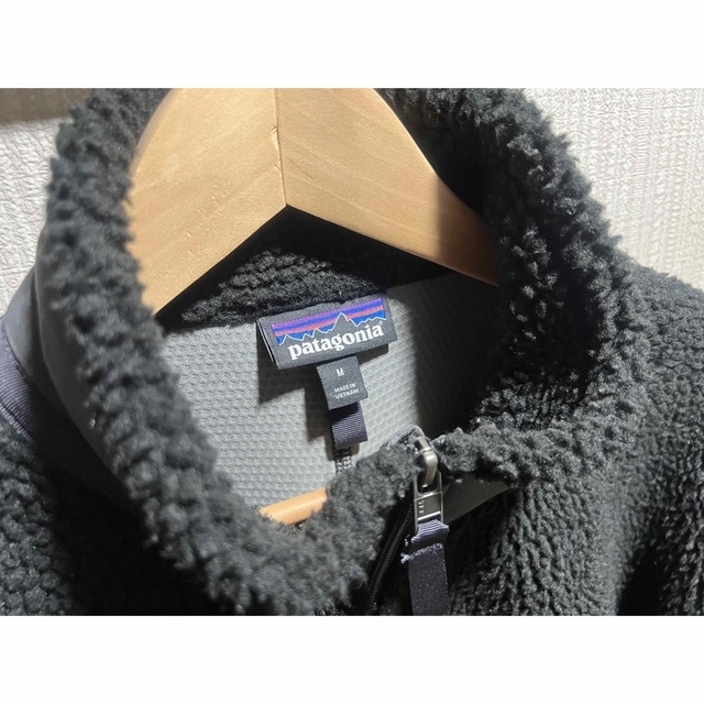 patagonia(パタゴニア)の美品　レトロエックス　M  パタゴニア メンズのジャケット/アウター(マウンテンパーカー)の商品写真