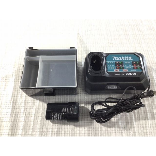 ☆品☆makita マキタ 7.2V 充電式ペンインパクトドライバ TD022DSHXW 白/ホワイト バッテリー2個(7.2V 1.5Ah) 充電器 ケース付 66194