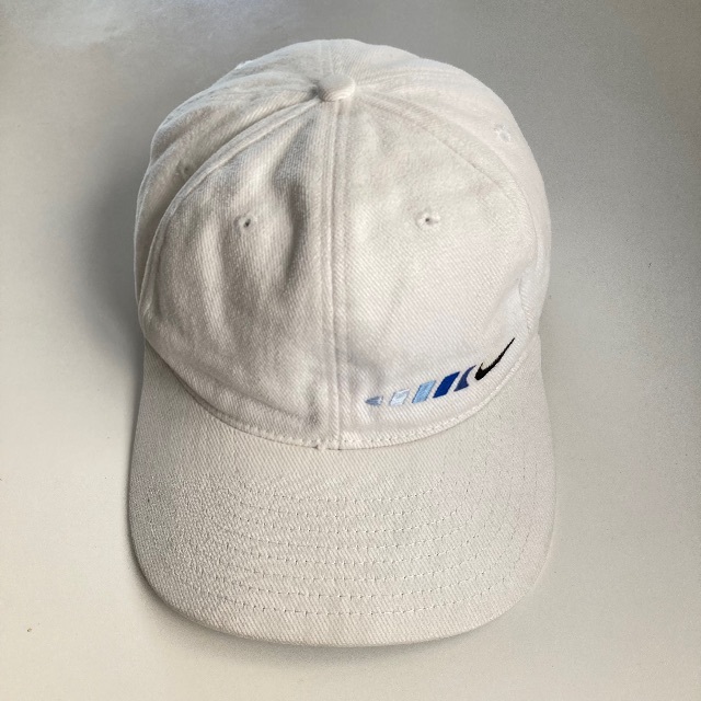 NIKE(ナイキ)の'90s 銀タグ NIKE cap / white 希少 メンズの帽子(キャップ)の商品写真