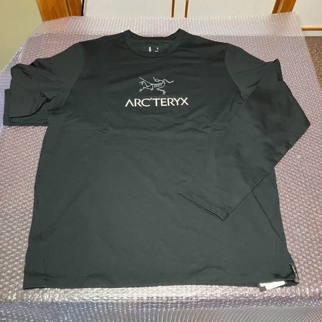 ARC'TERYX(アークテリクス)の新品 アークテリクス キャプティブ アークワード LS ロンT ブラック メンズのトップス(Tシャツ/カットソー(七分/長袖))の商品写真