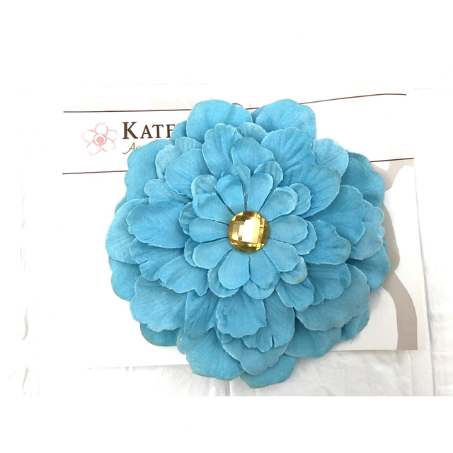 ★Katelyn&Co.★sweet flower　ターコイズ　ヘアクリップ★ キッズ/ベビー/マタニティのこども用ファッション小物(その他)の商品写真