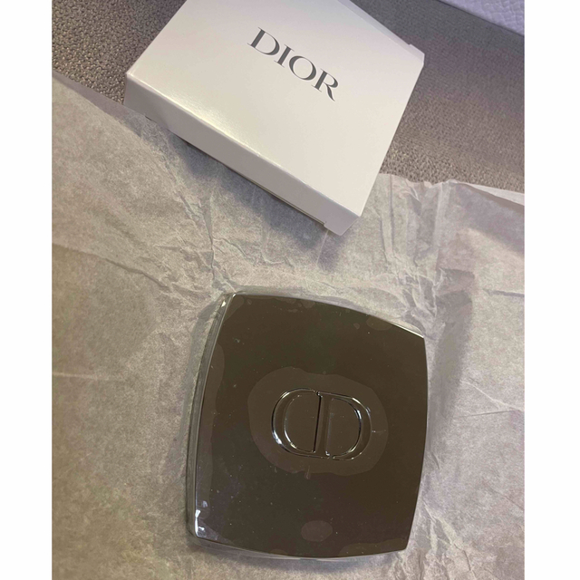 Dior(ディオール)のDIOR ノベルティ　ミラー　表参道 レディースのファッション小物(ミラー)の商品写真