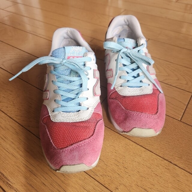 New Balance(ニューバランス)のつこさま専用　new balance　マルチカラースニーカー レディースの靴/シューズ(スニーカー)の商品写真