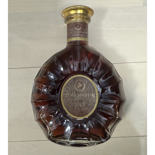 REMY MARTIN レミーマルタンXO スペシャル 700ml 箱なし