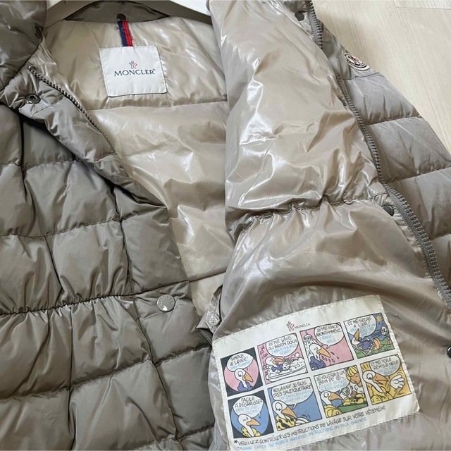 MONCLER(モンクレール)の【最終値下げ】MONCLER モンクレール レディースダウン アウター レディースのジャケット/アウター(ダウンジャケット)の商品写真