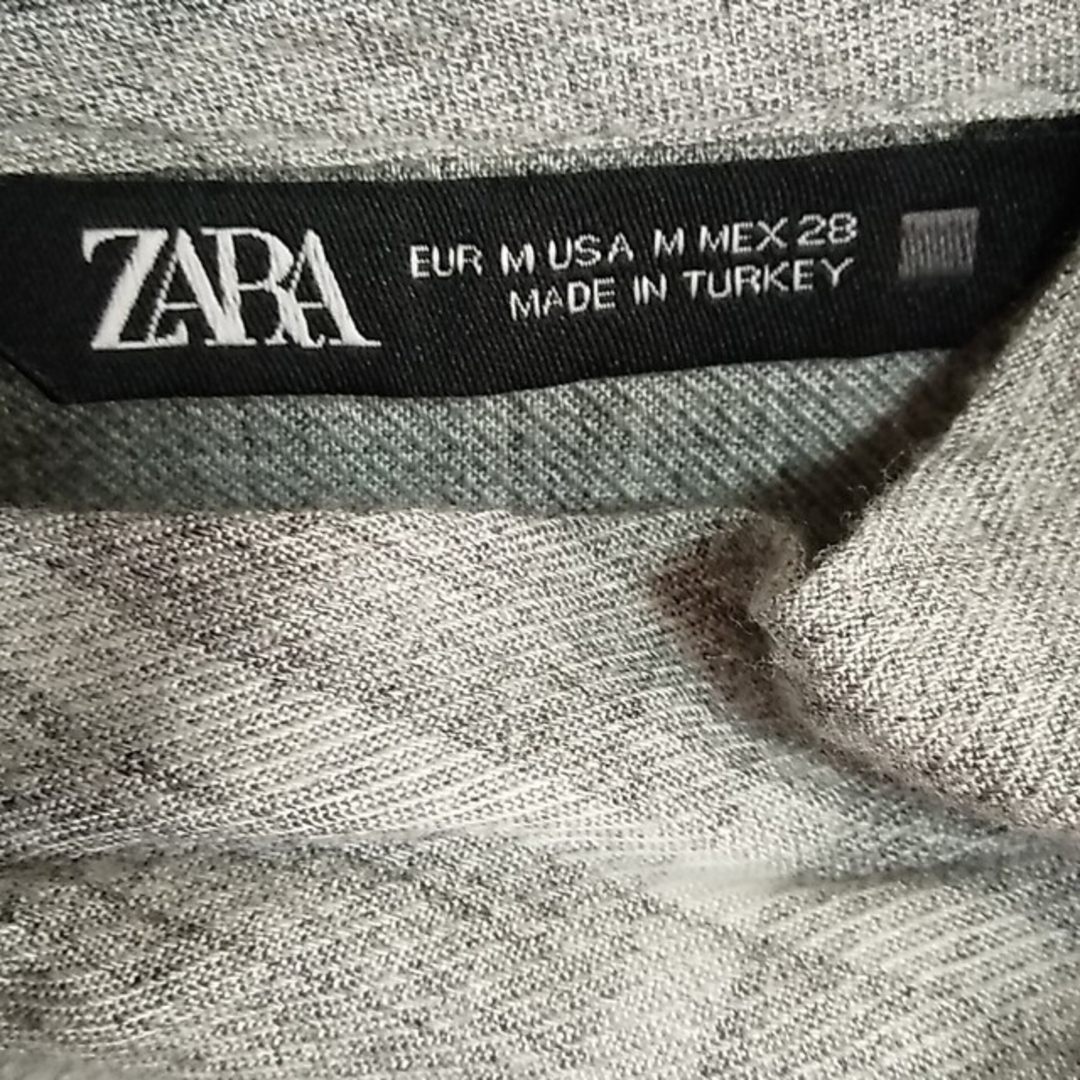 ZARA(ザラ)のザラ新品未使用品のブラウス✨ レディースのトップス(シャツ/ブラウス(長袖/七分))の商品写真