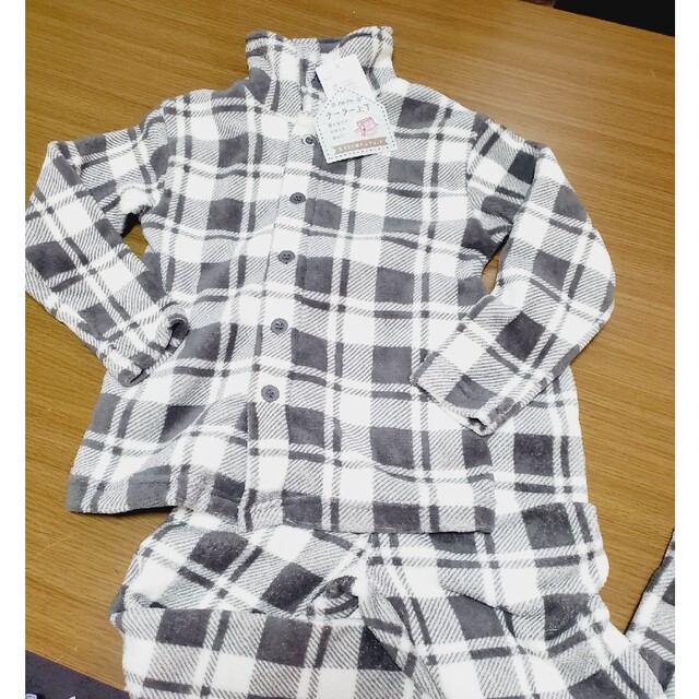 【130】もこもこパジャマ　上下セット キッズ/ベビー/マタニティのキッズ服男の子用(90cm~)(パジャマ)の商品写真